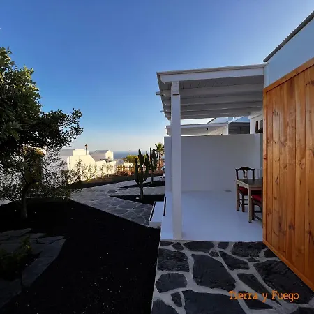 Casa Tie' Lanzarote Vista Mar - Piscina Relax - Adults Only Apartment *