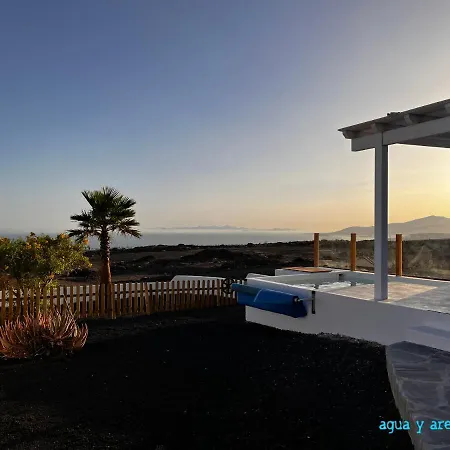 Apartment Casa Tie' Lanzarote Vista Mar - Piscina Relax - Adults Only *